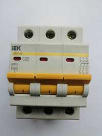 Автоматический выключатель 3 фазный IEK ВА47-29. 25А