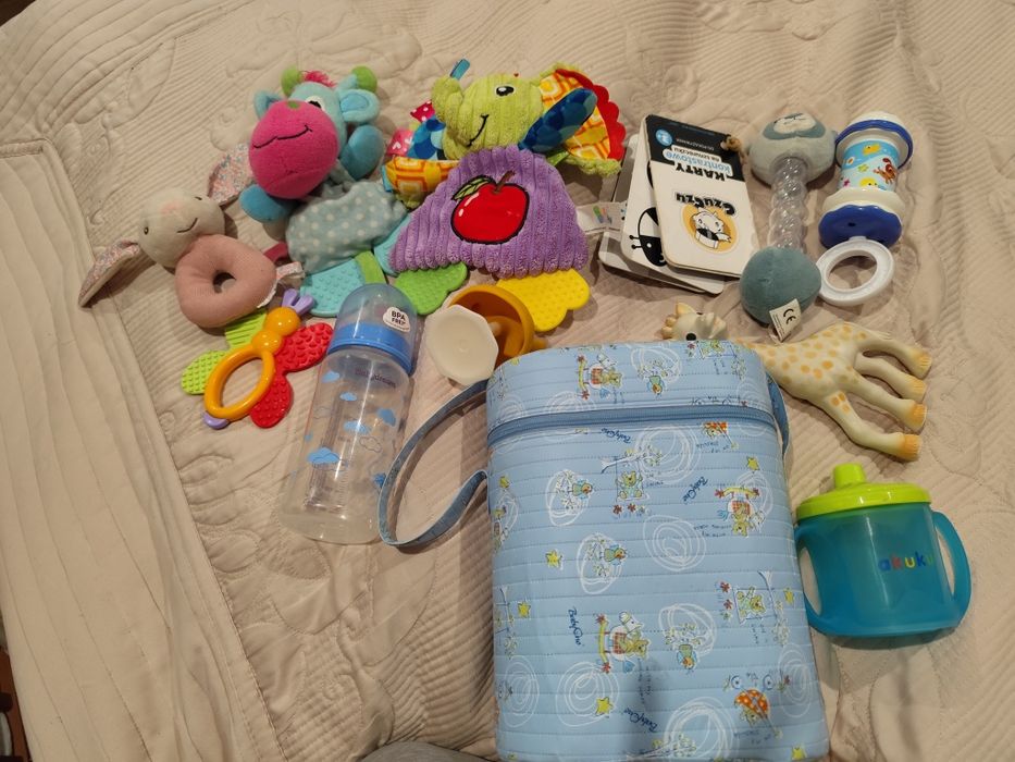 102 zestaw zabawek i akcesoria dla niemowlaka