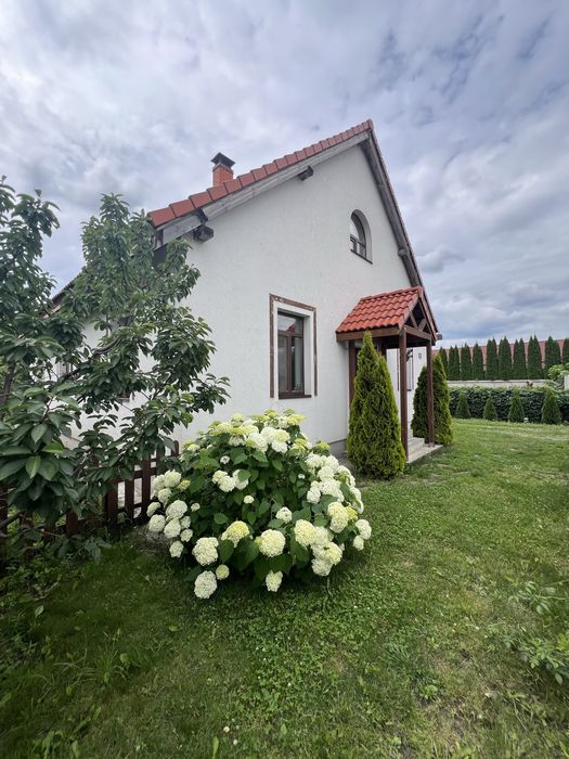 Готовий дім 87 кв 2 кім+ 60кв горище  6 сотих Гнідин єВіднова!