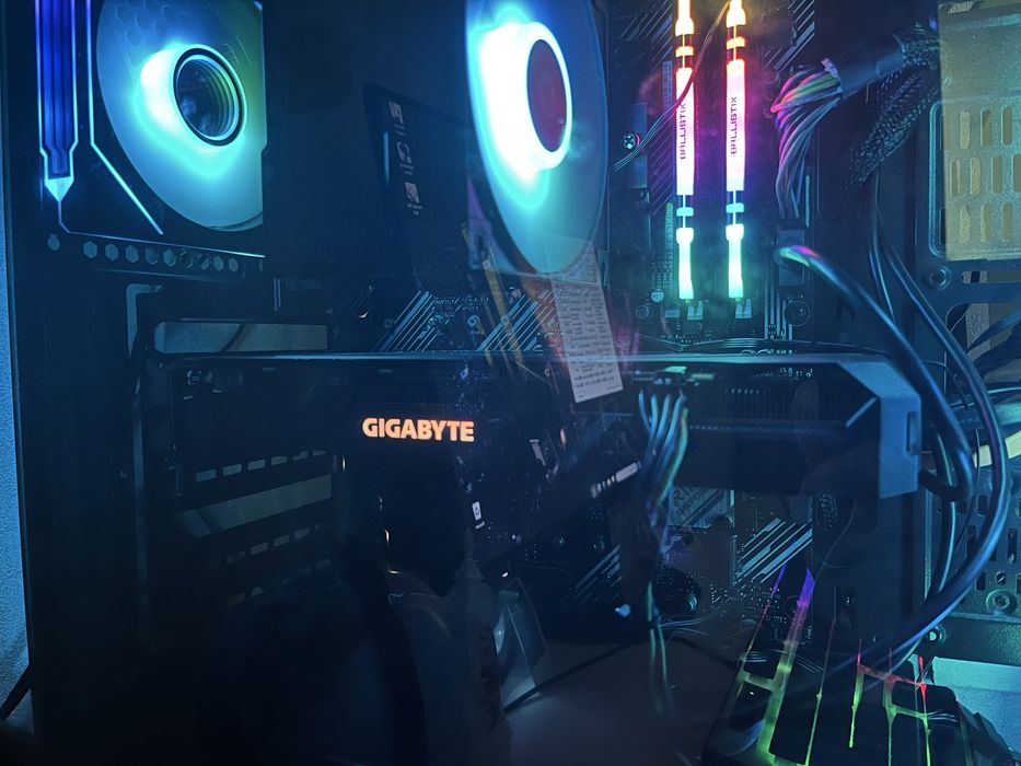 Продам відеокарту gigabite gtx 1660 ti gaming os