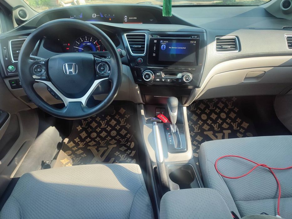 Продам Honda Civic hybrid 2015 г