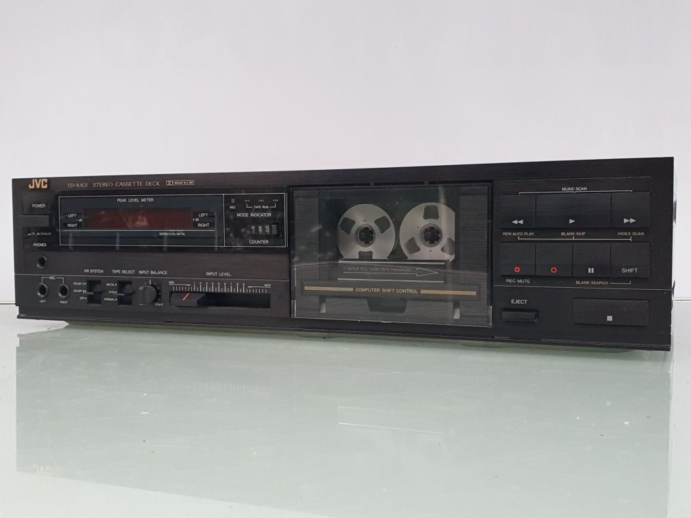 Magnetofon JVC TD-X401 Dolby B C vintage