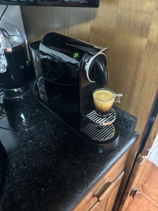 Maquina de cafe nespresso