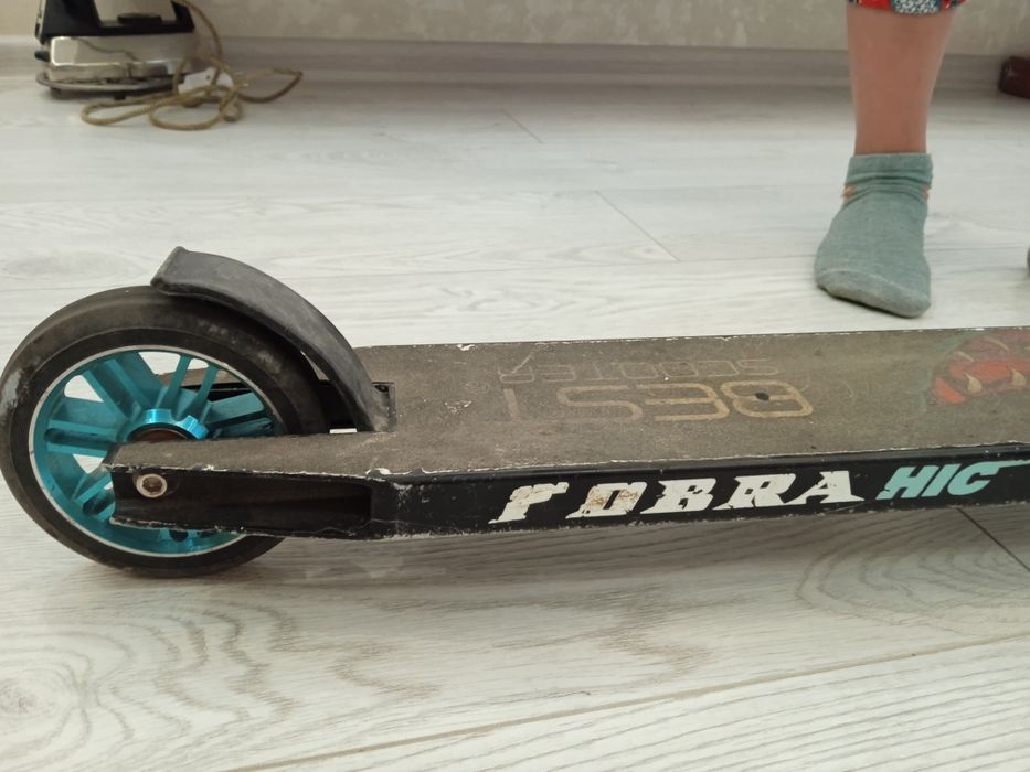 Продам трюковий самокат