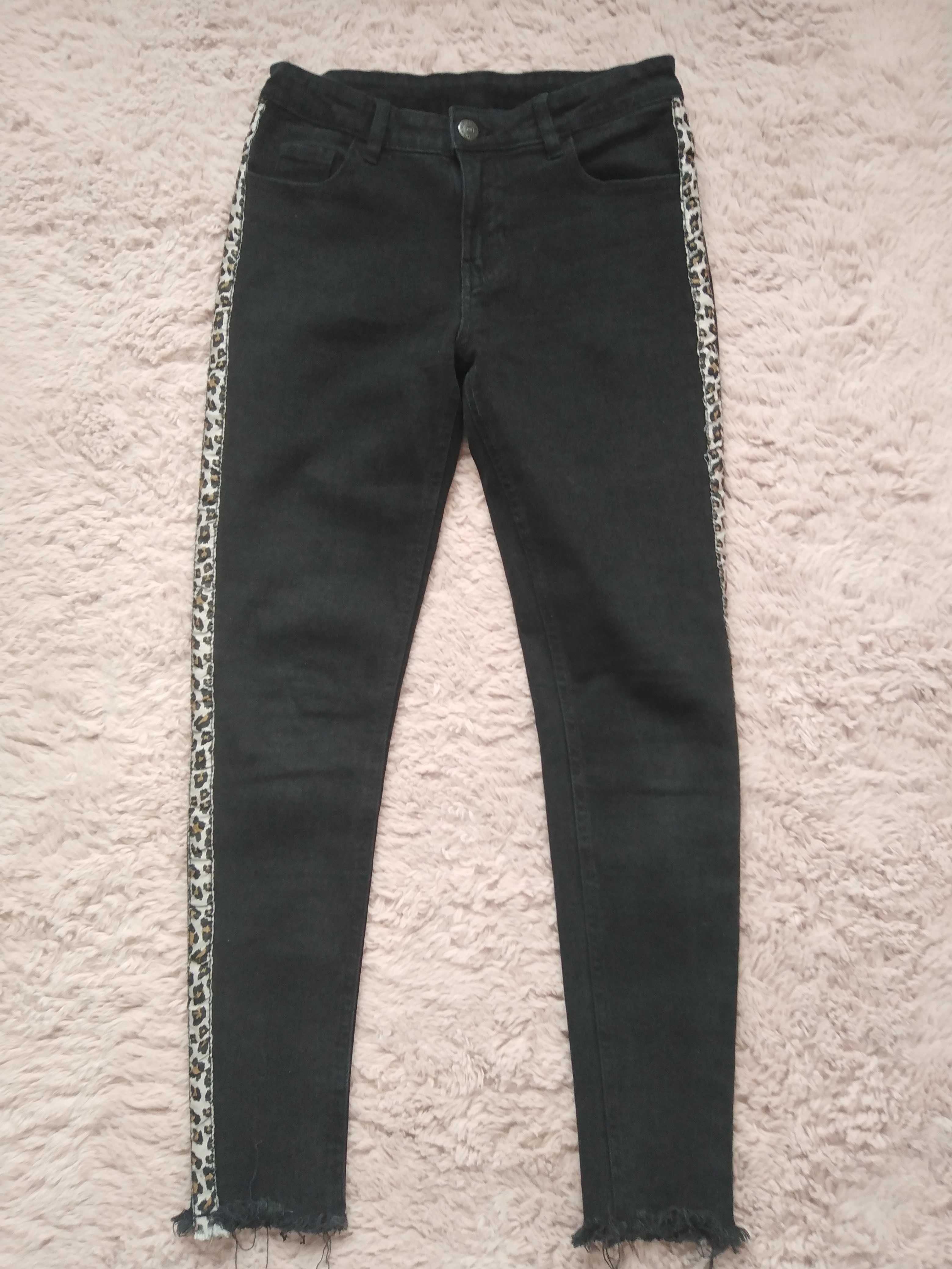 Spodnie jeansowe z pepco dla dziewczynki 152