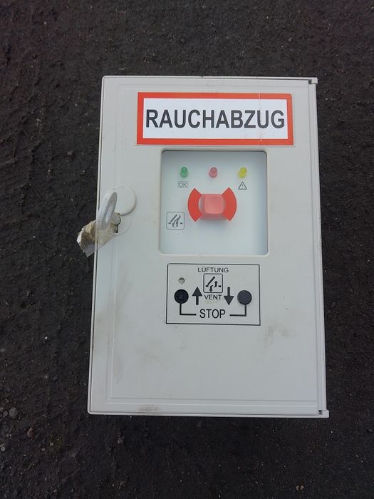 Ręczny Przycisk Oddymiania
