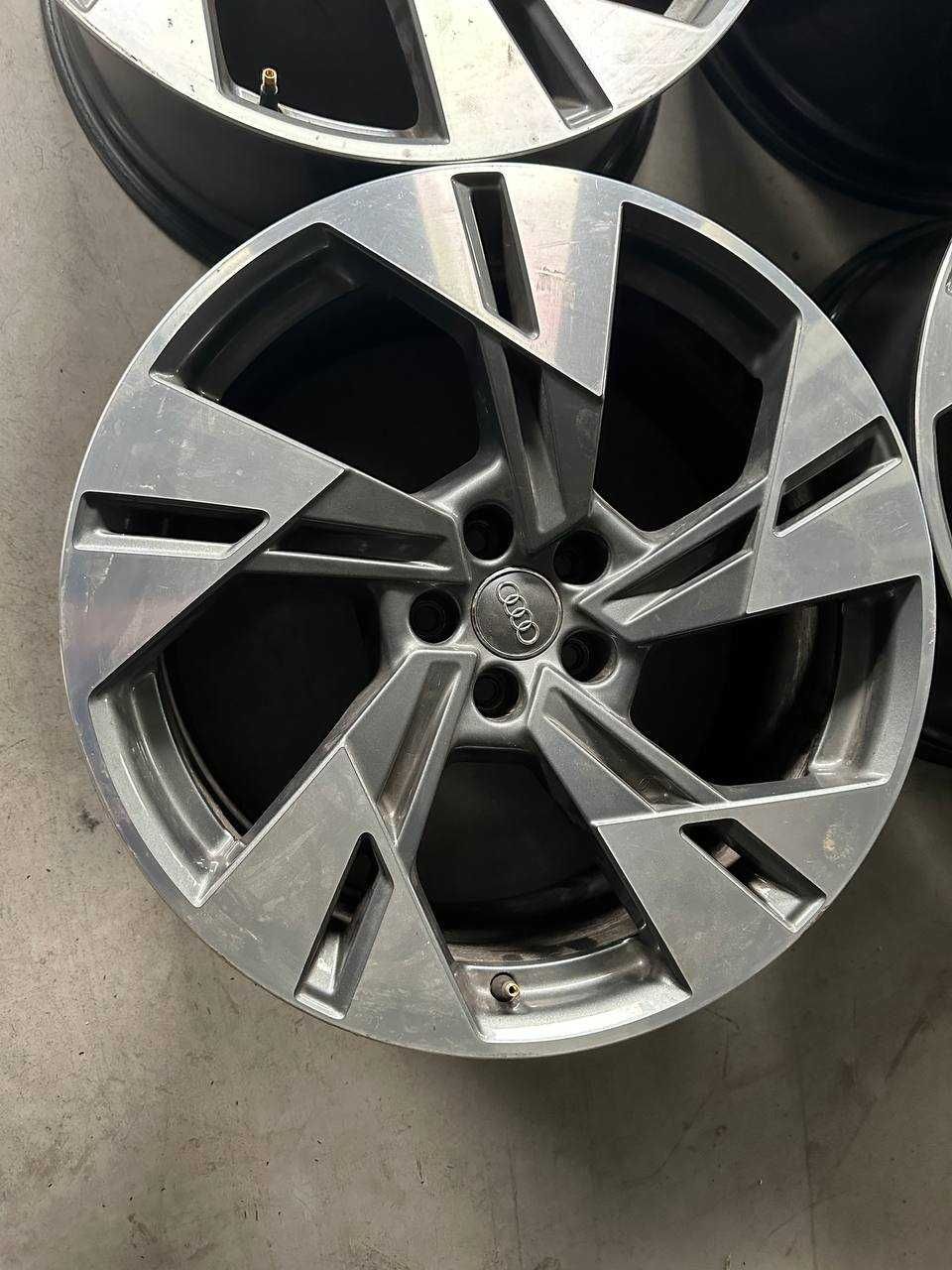 Диски литі /Диски литые  5/112 R 20 Ауді Audi