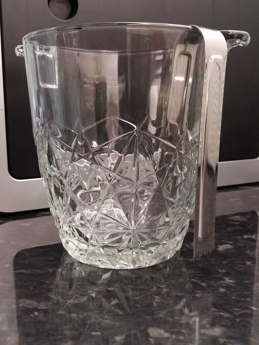 Pojemnik na kostki lodu lód cooler