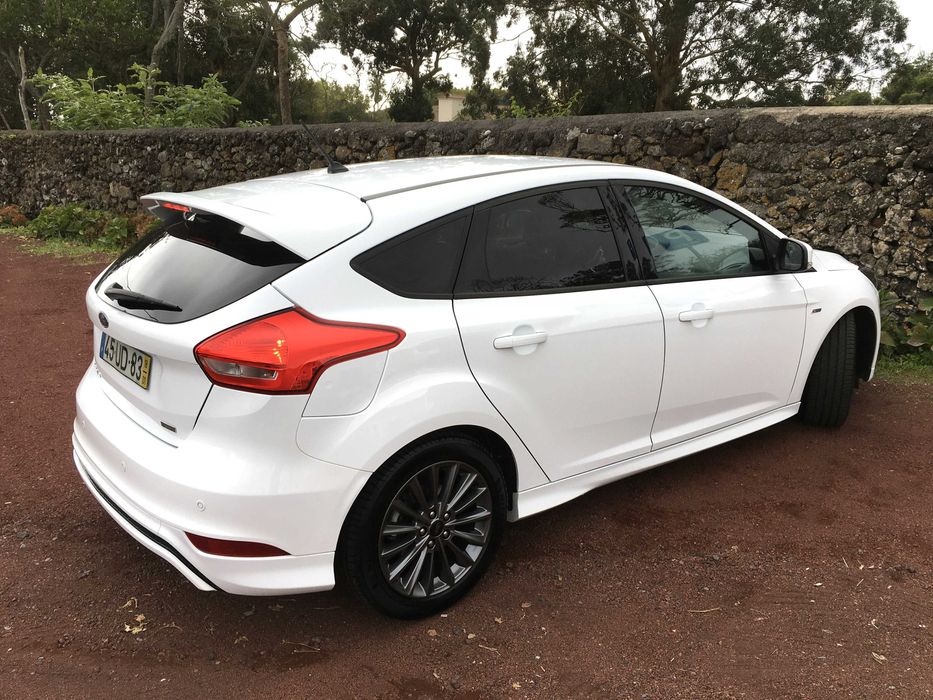 Ford Focus St Line