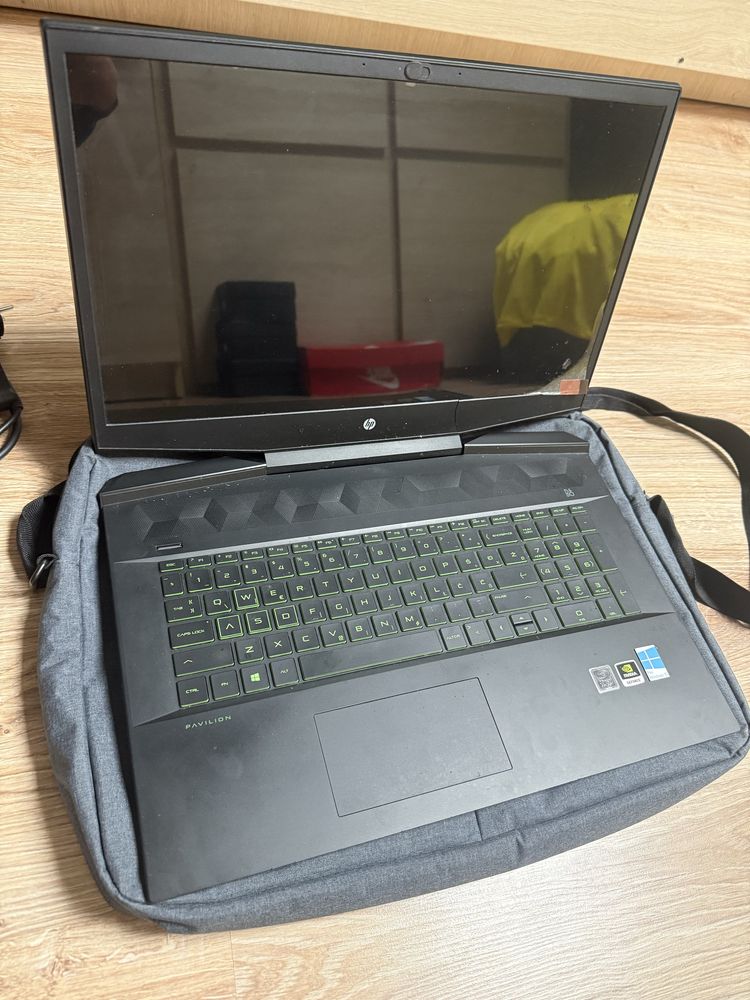 Laptop gamingowy hp pavilon