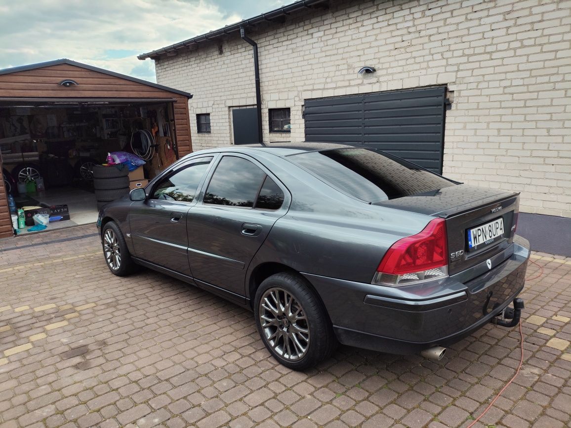 Volvo S60 2.4 benzyna