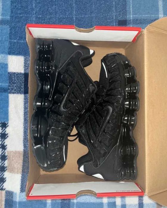 Buty Trampk Nike Shox TL Black R.44