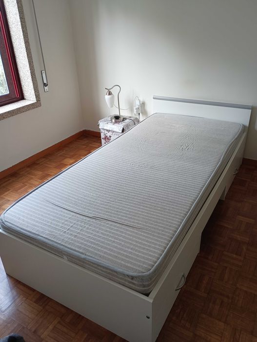 Cama Solteiro com Colchão