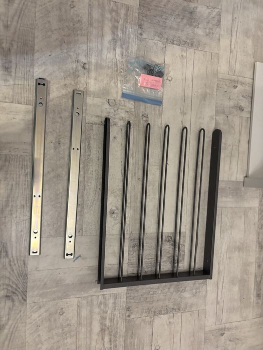 Wysuwany wieszak na spodnie komplement PAX 50x58