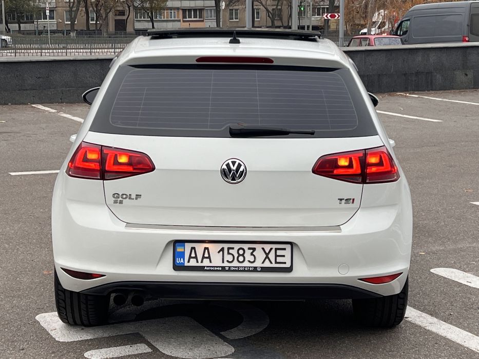 VW Golf 7  1,8 TSI