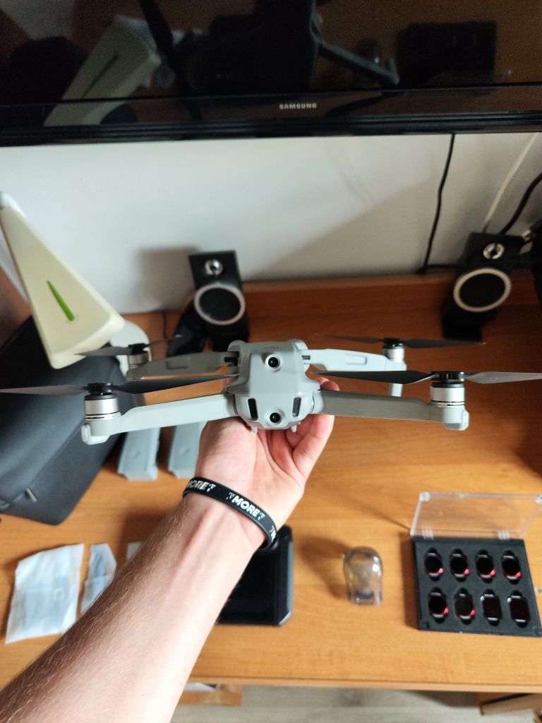 Dji Air 2s fly more combo