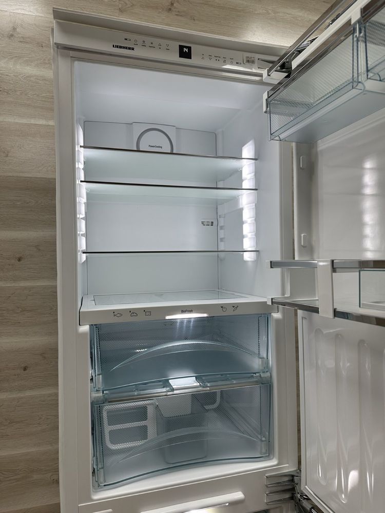 Вбудований НОВИЙ Liebherr ICBN 3376 Premium  двокамерний холодильник