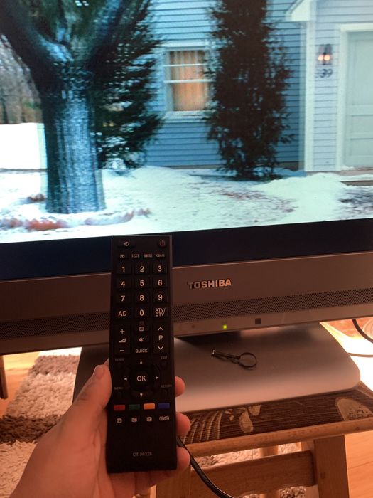 Телквізор Toshiba 32/26