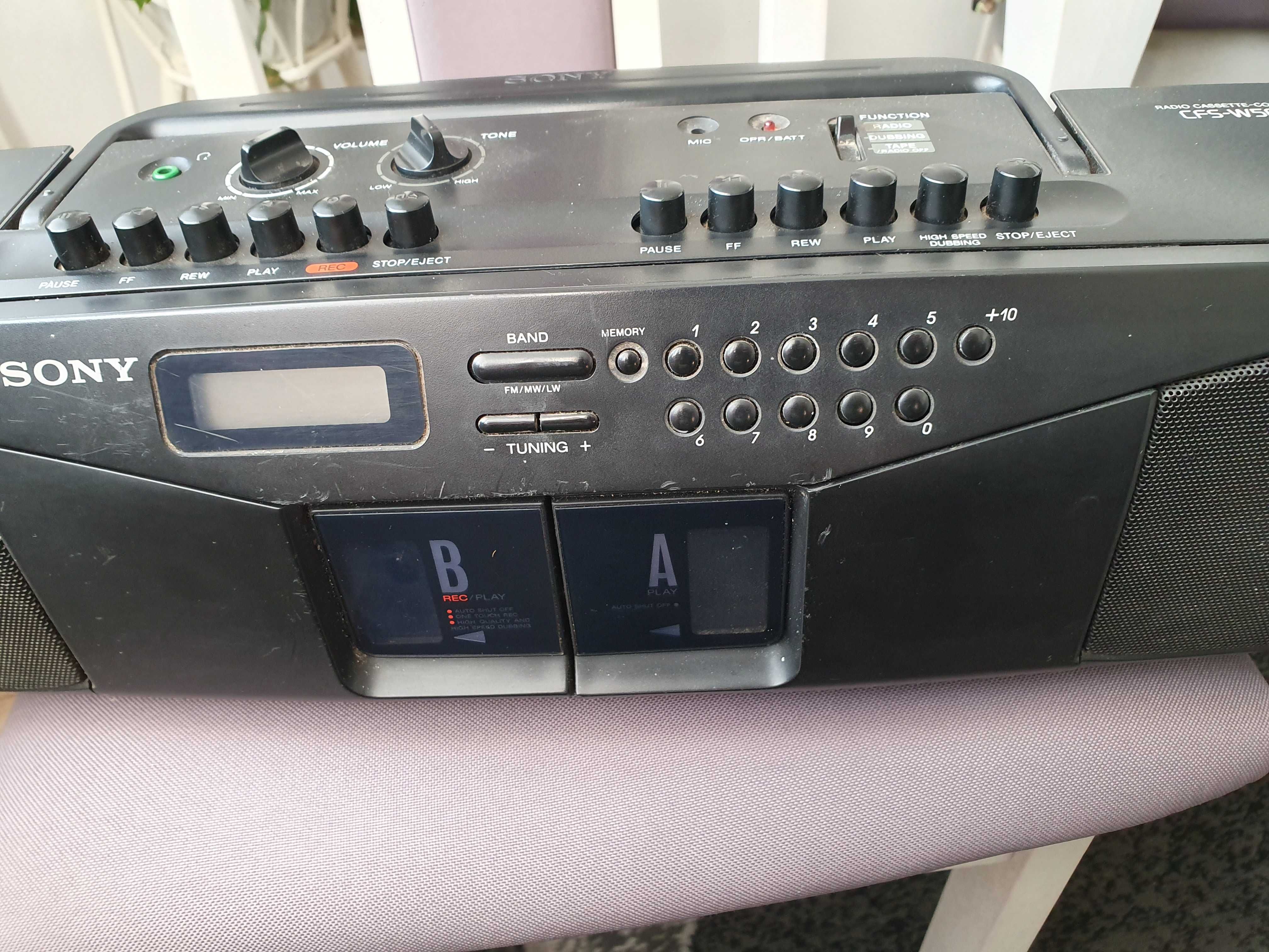 Radiomagnetofon SONY cfs-w504l vintage