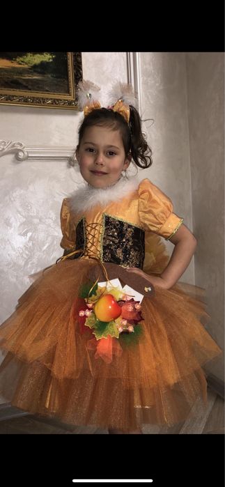 Прокат карнавальних костюмів оренда новорічних гном сніжинка білочка