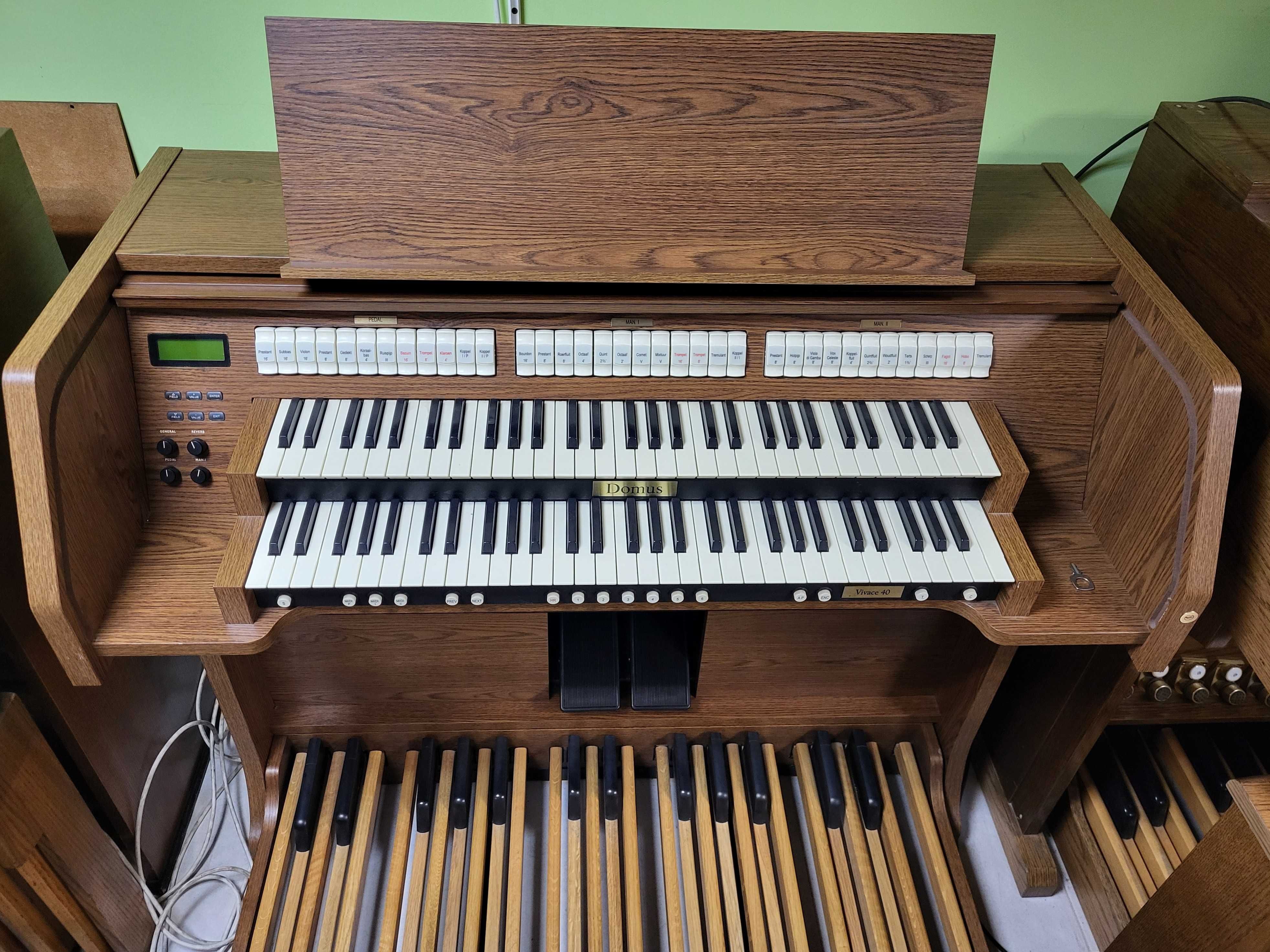Organy kościelne Viscount Vivace 40