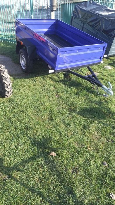 Продажа причепів.  Бортів, тенів, та мото техніки