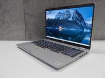 B. Mocny Dell Latitude 5511 i7 12x5.10 GHz ram 16GB 512SSD FHD  Laptop