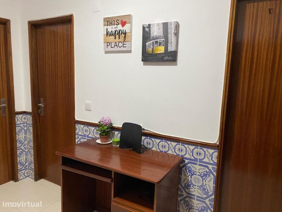 Quarto - localizado em Sintra Lisbon