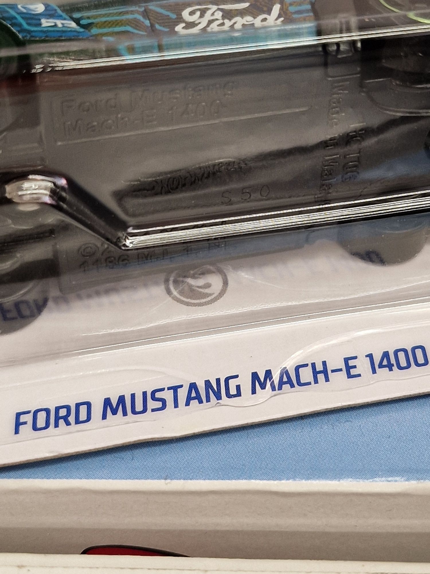 Hot Wheels TH Ford Mustang Mach-E