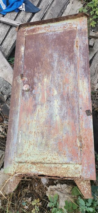 Ящик металлический