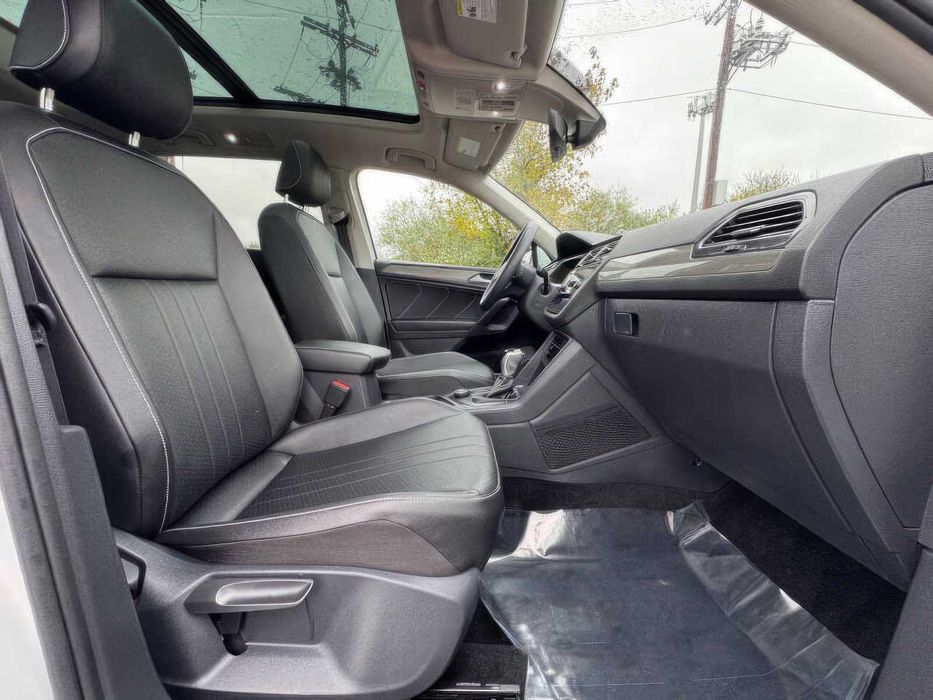 Volkswagen Tiguan SE 4Motion      2022