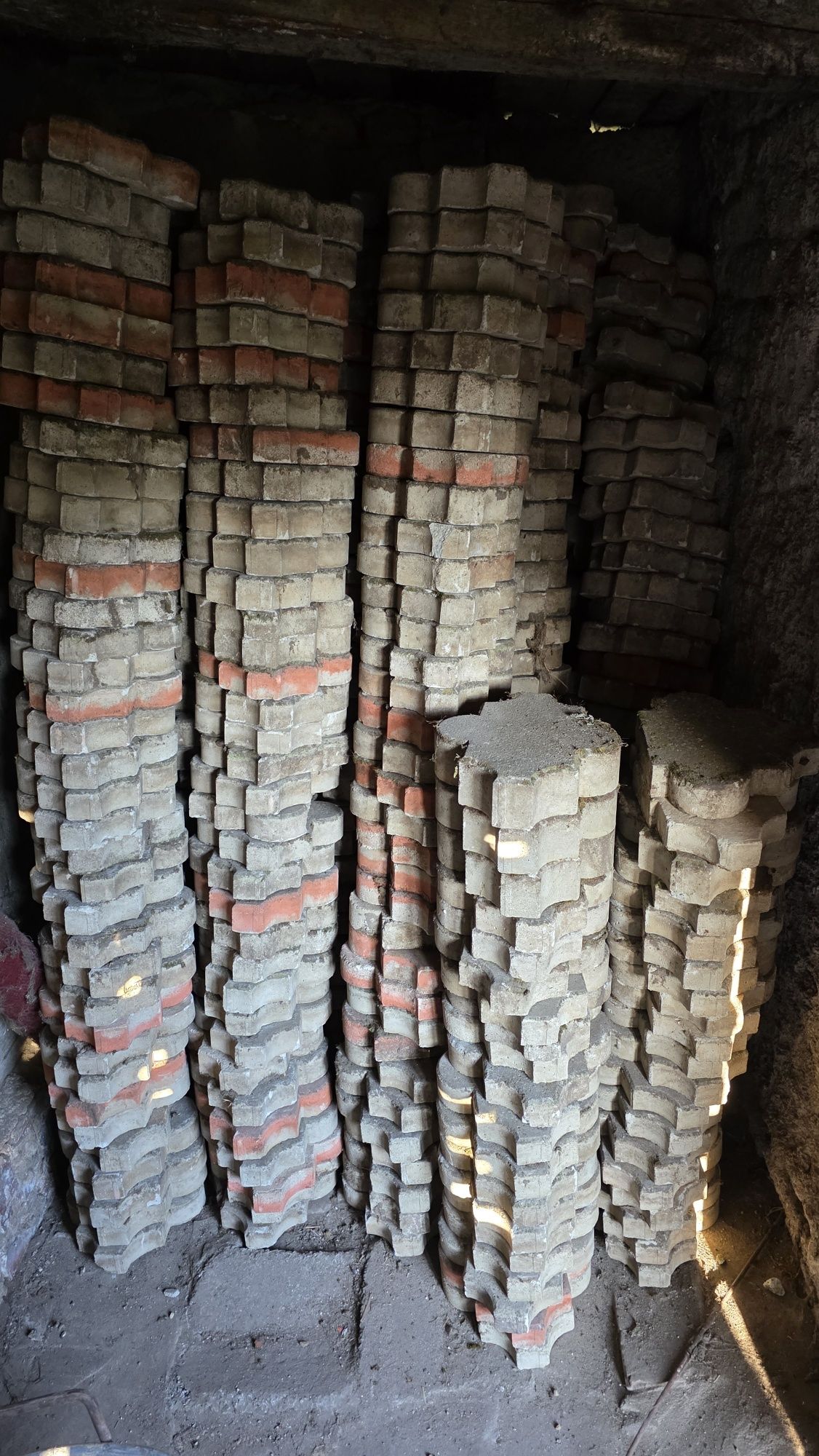 Płytki kostki betonowe chodnikowe "koniczyna"