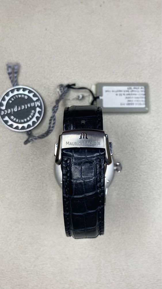 Часы Maurice Lacroix MP6358-SS001-11E Jours Retrogrades Round