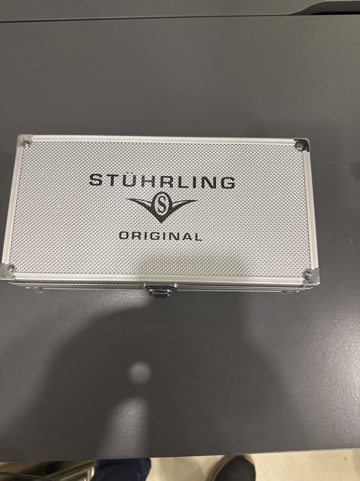 Relógio de  pulso marca STÜRLING