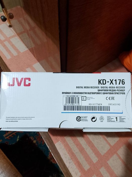 Автомагнитола JVC,как новая