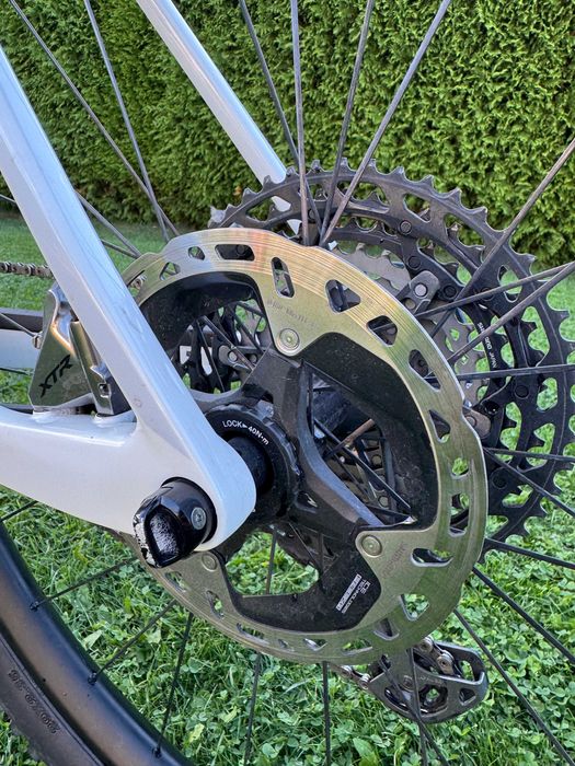 CANYON - Exceed CF SLX MVDP - M07501H23F0330