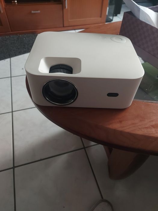 Projector wanbo x1 pro