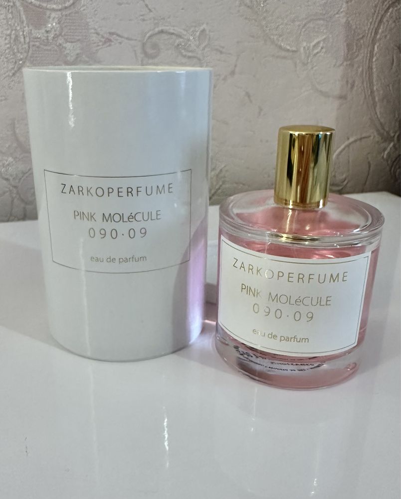 Парфумована вода Zarcoperfume pink molecule 090.09