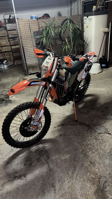 Ktm exc 250 six days