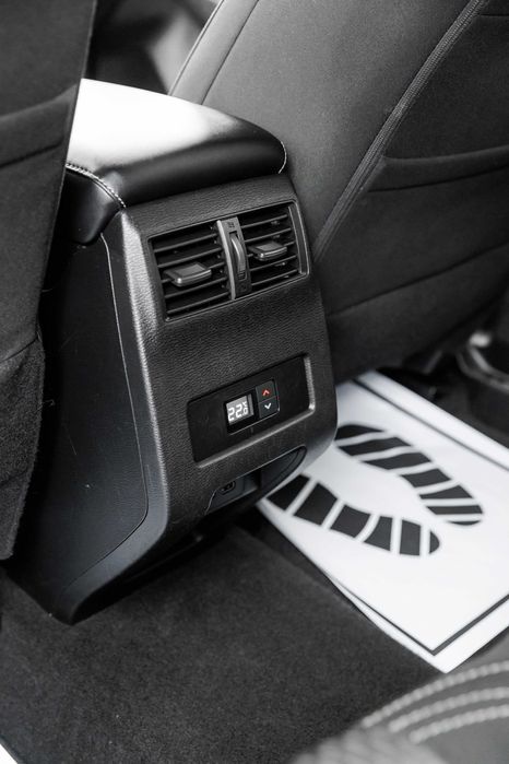 Mitsubishi Outlander 2021 IV покоління