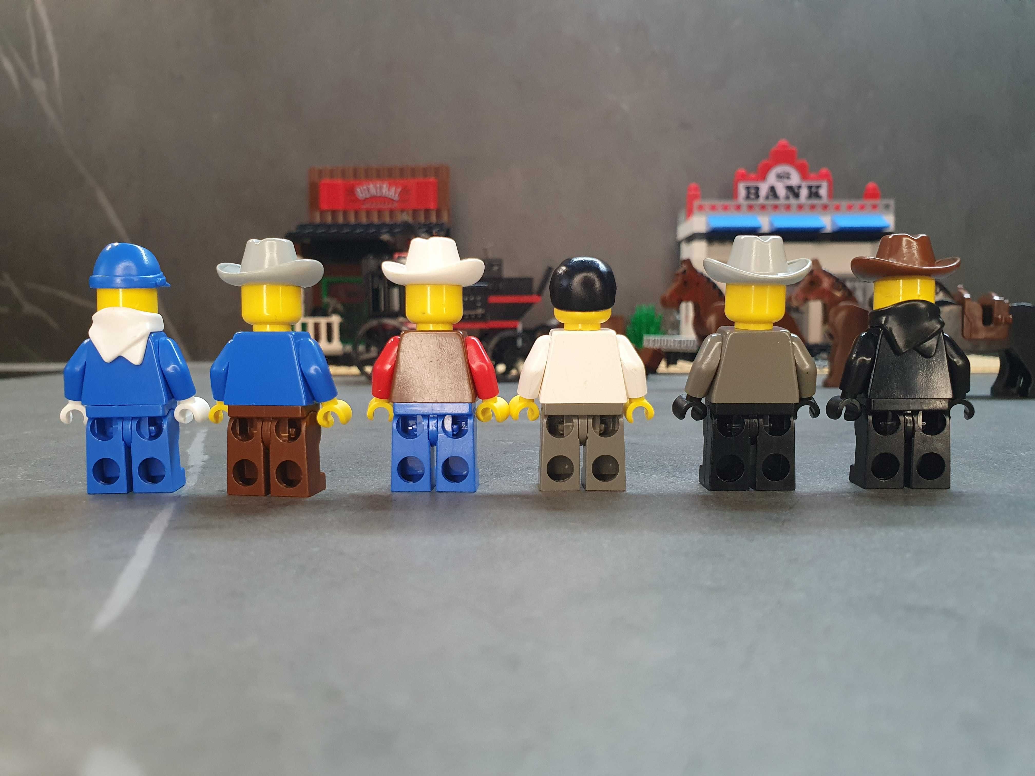 Lego Western: Cowboys 6765 Gold City Junction