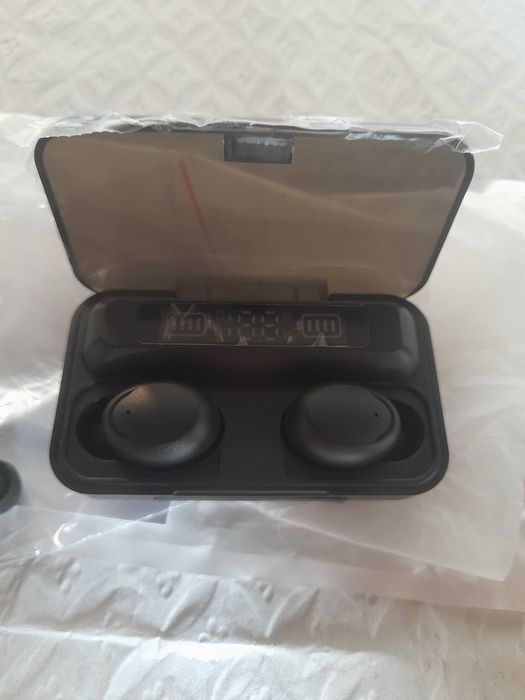 2 Em 1 Fones  Bluetooth Touch 5.1 e Powerbank
