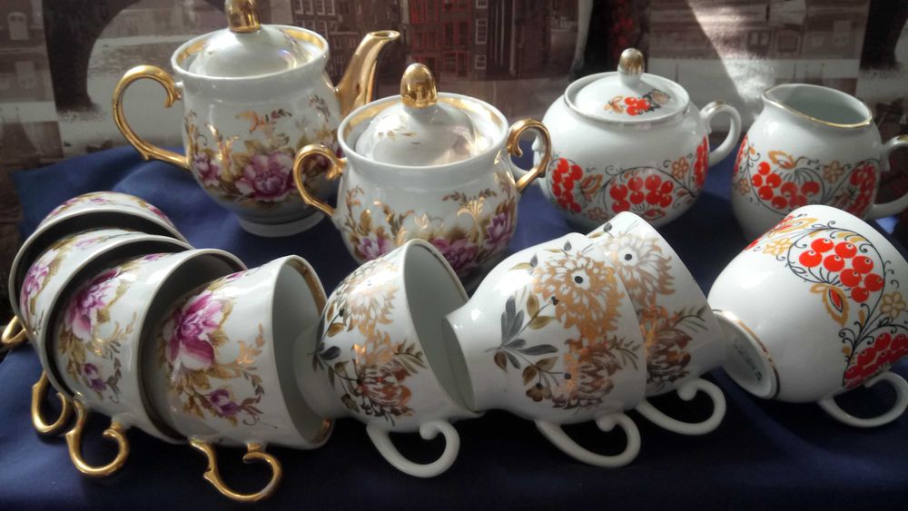 Посуда для кухни разная, Барановка (тарелки, чашки, сахарницы).