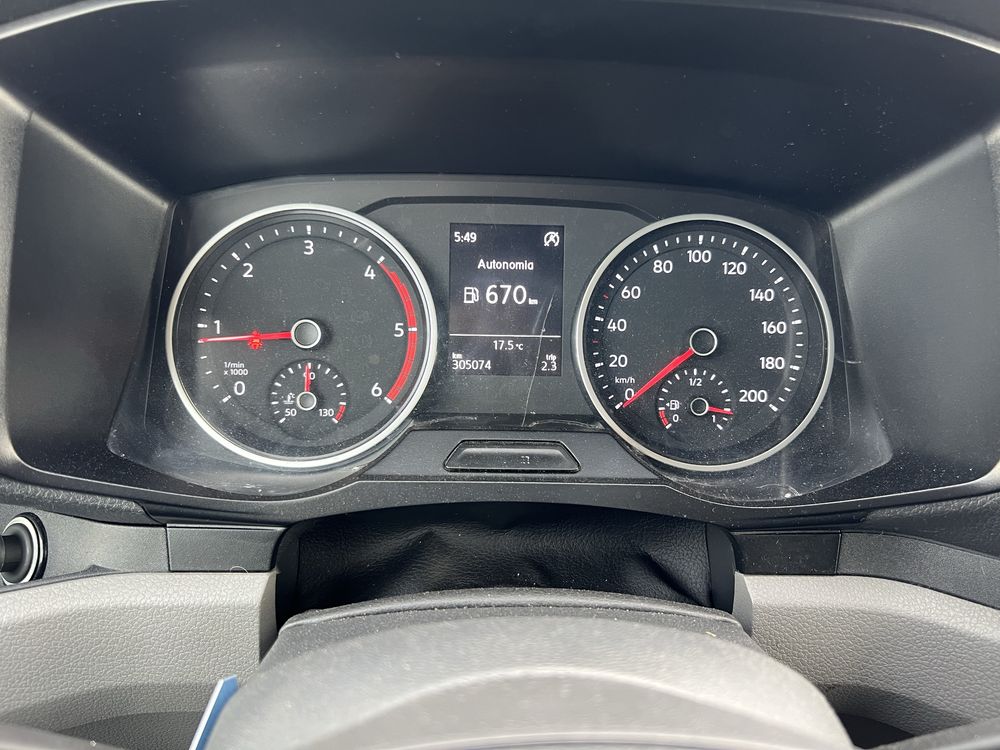 Vw crafter MAN tge 3.180 com sistema de frio de estrada