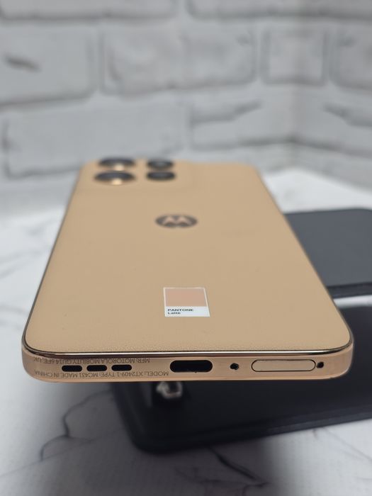 Motorola Edge 50 Neo 12/512 , 13циклів батареї !!