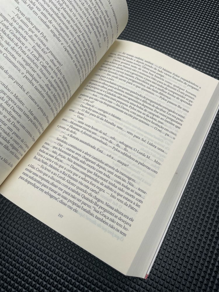 Cronicas de gelo e fogo livro 6-guerra dos tronos