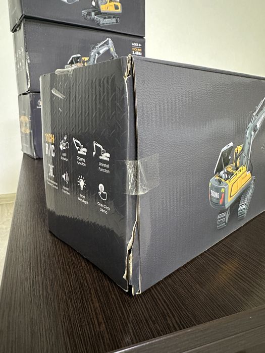 Дитяча іграшка екскаватор на радіоуправлінні (экскаватор на пульте)