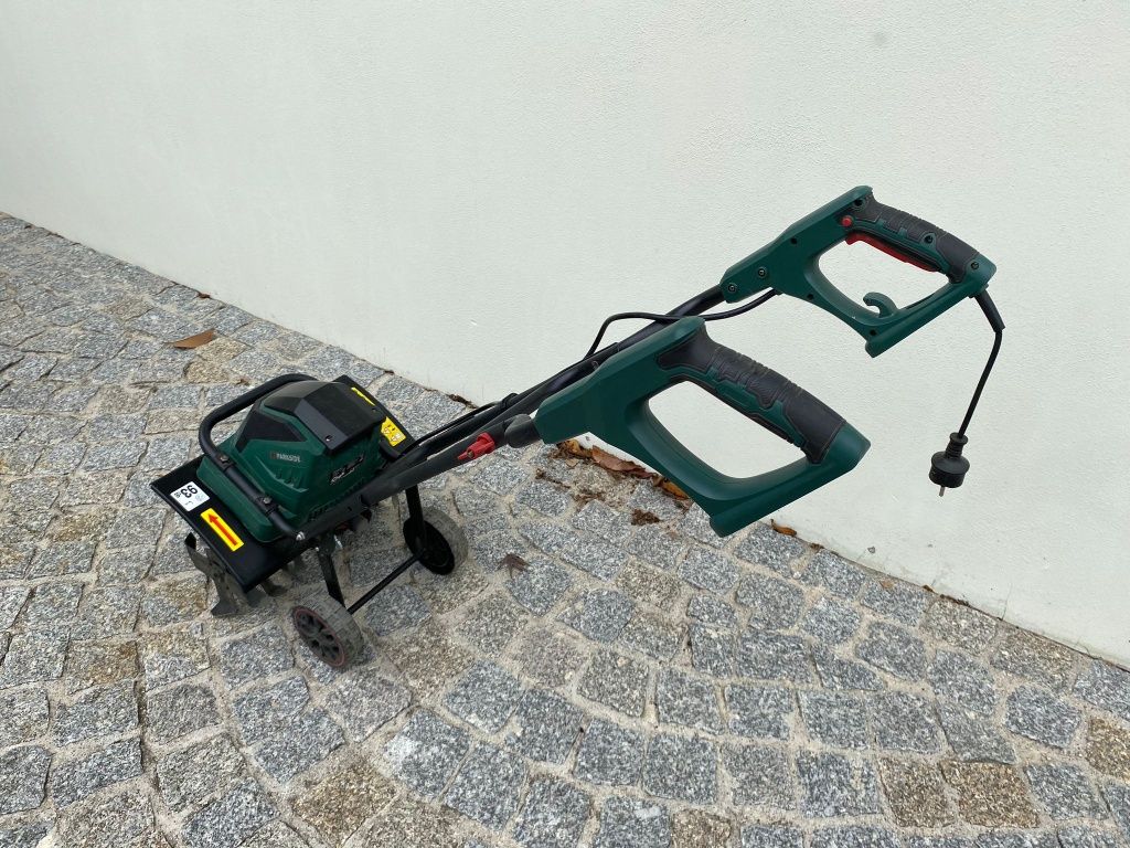 Motocultivador para jardim