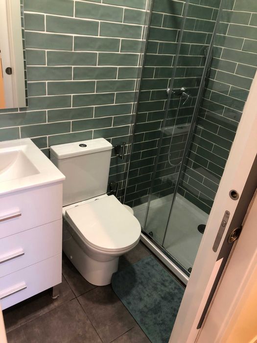 Quarto Individual | Algés | Contrato | Limpeza Semanal incluida