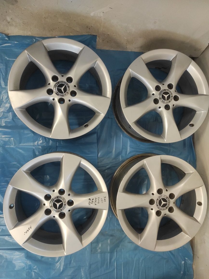 385 Felgi aluminiowe ORYGINAŁ Mercedes R 17 5x112 otwór 66,6